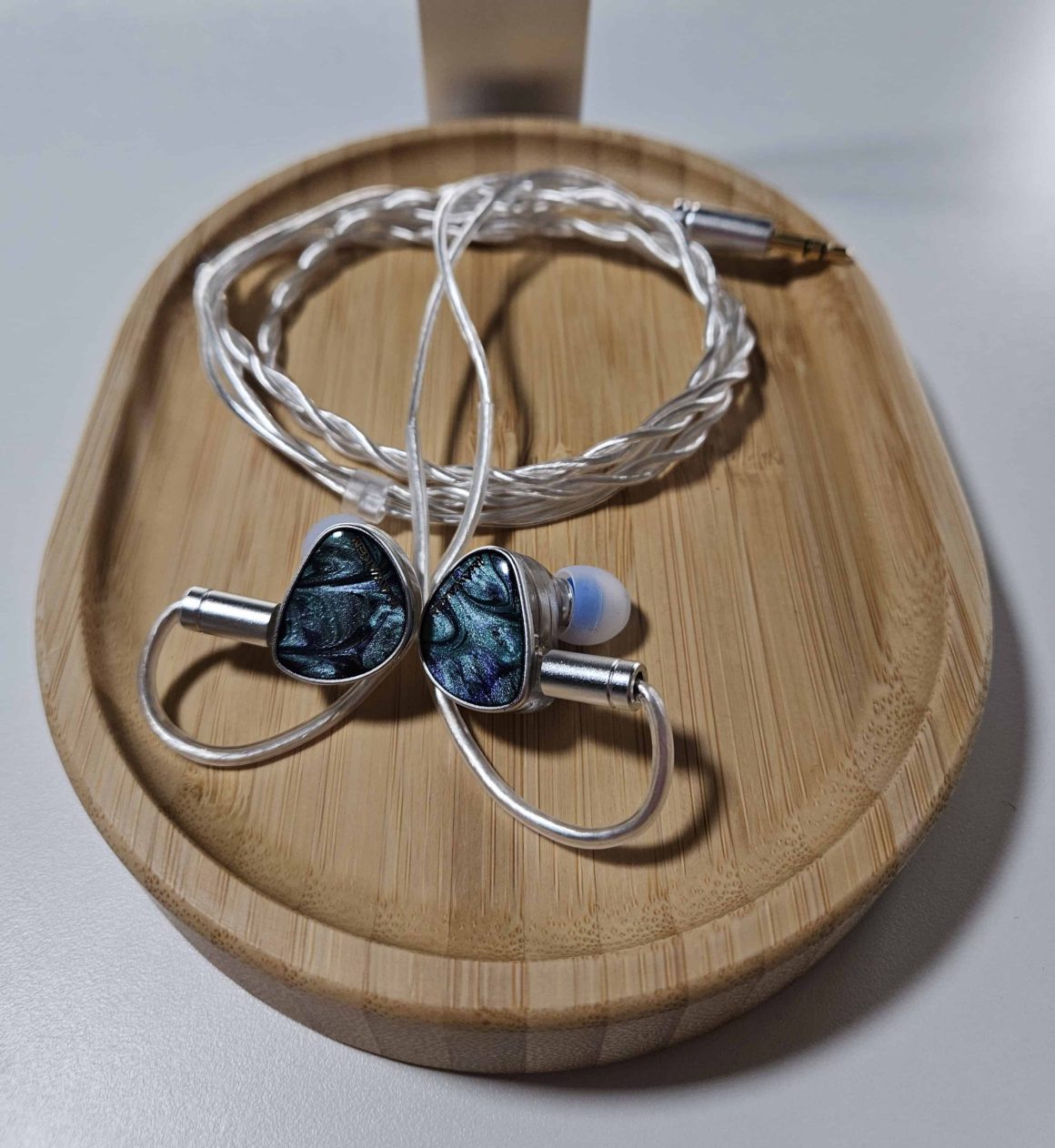 InAwaken Dawn-Ms IEM Review - HiFi Oasis
