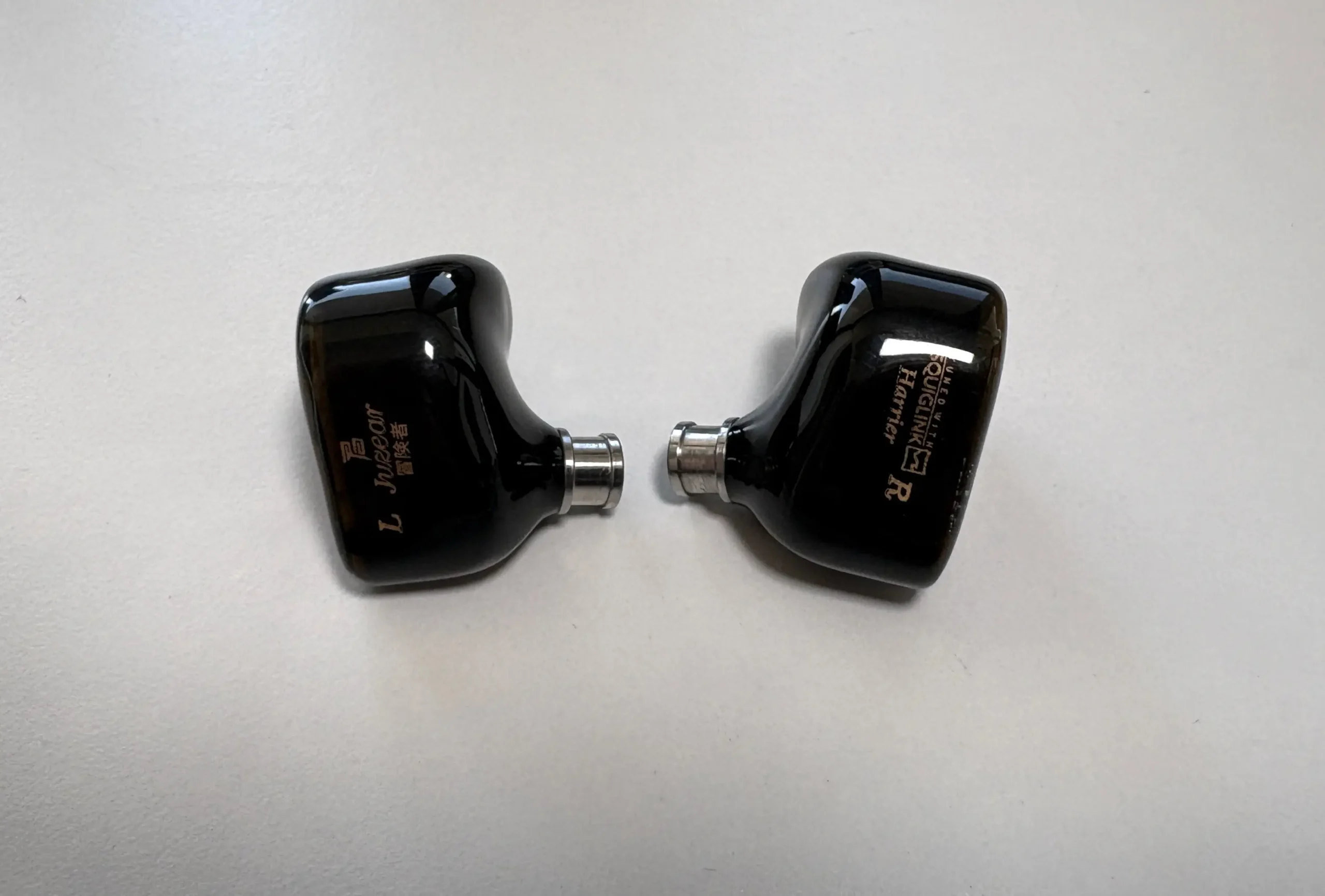 Juzear Harrier Review