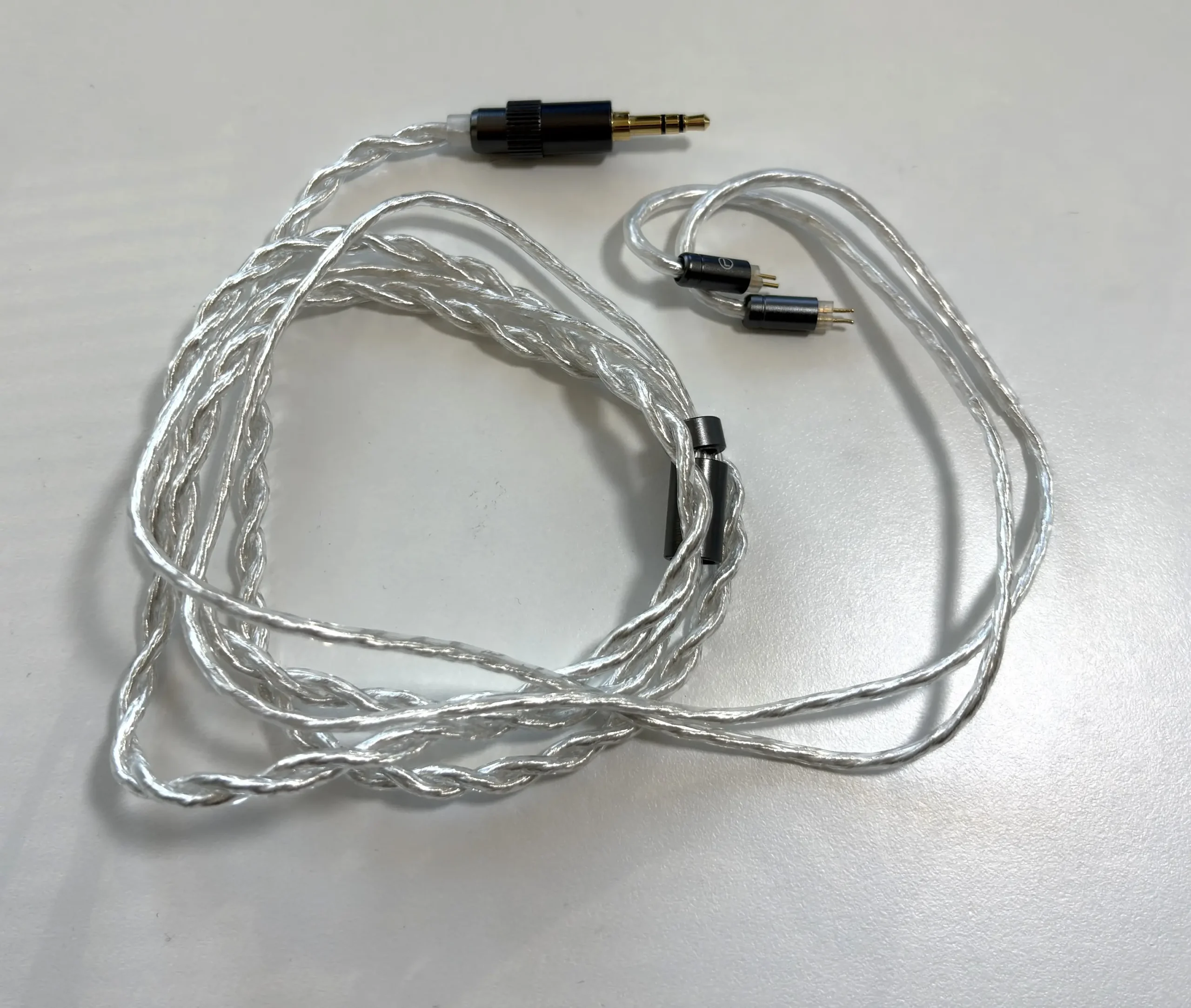 Juzear Harrier Review