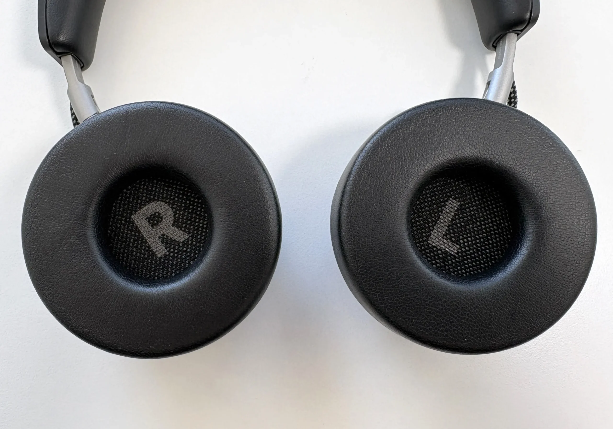 beyerdynamic Aventho 100 Review