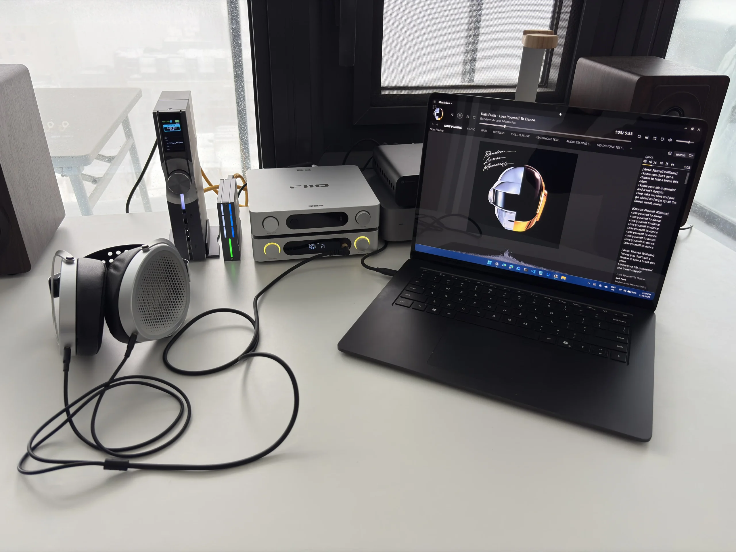 iFi SilentPower OMNI USB Review