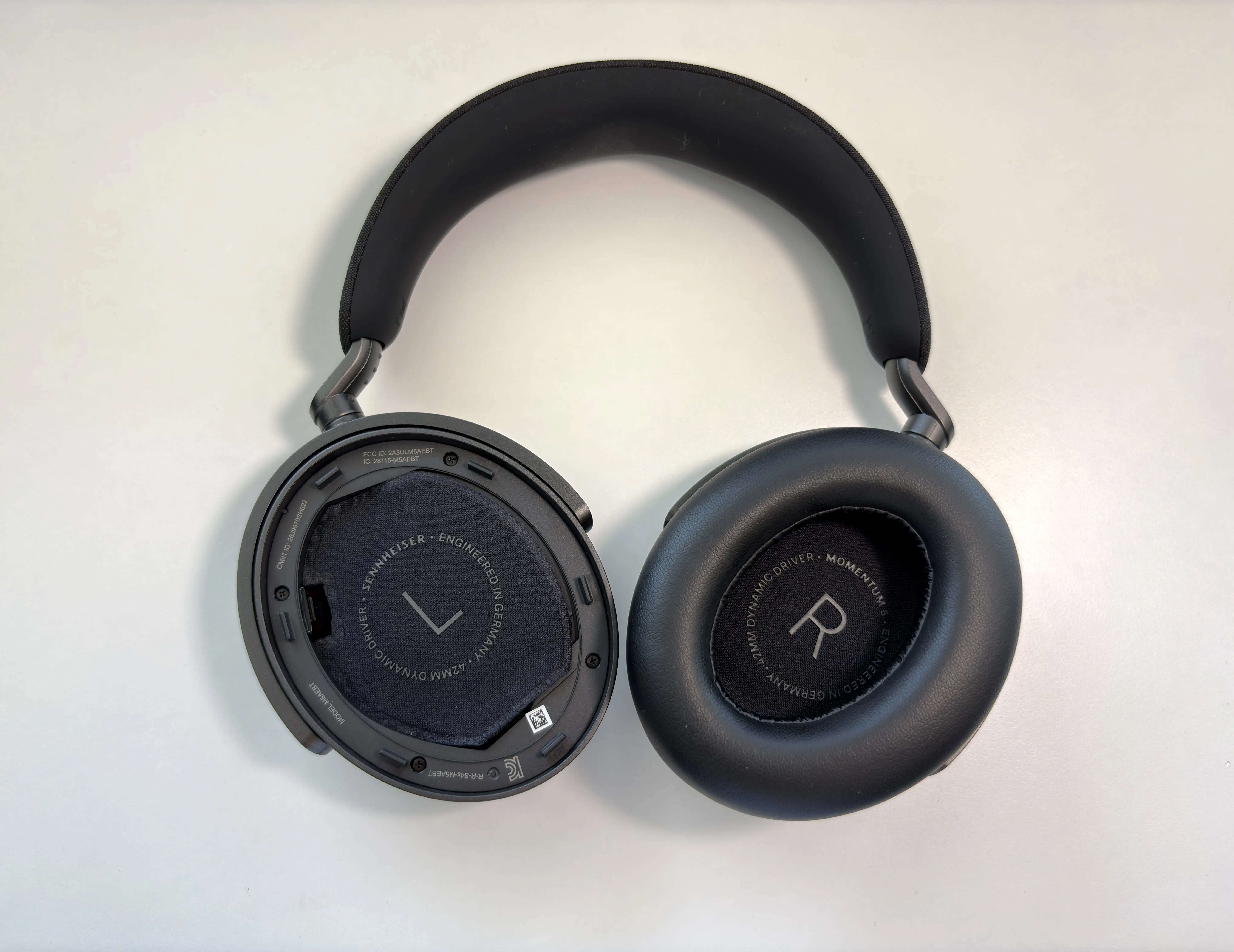 Sennheiser MOMENTUM 5 Review
