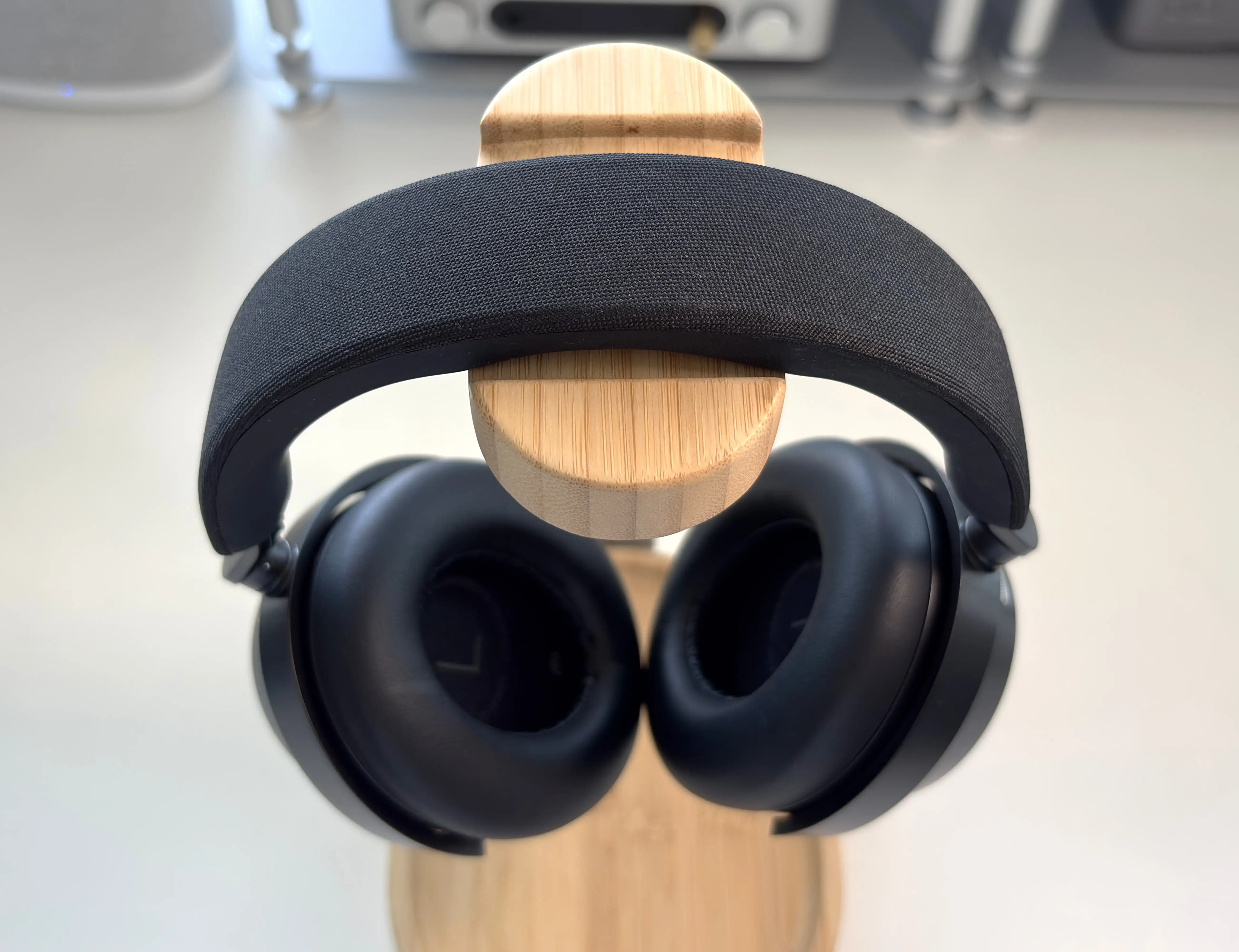 Sennheiser MOMENTUM 5 Review